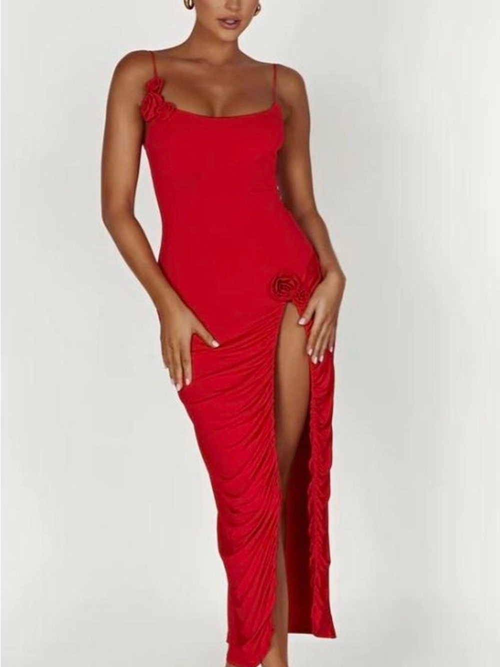 Meshki Red High-Low Ruched Side-Slit Maxi Dress - Picture 4 of 7